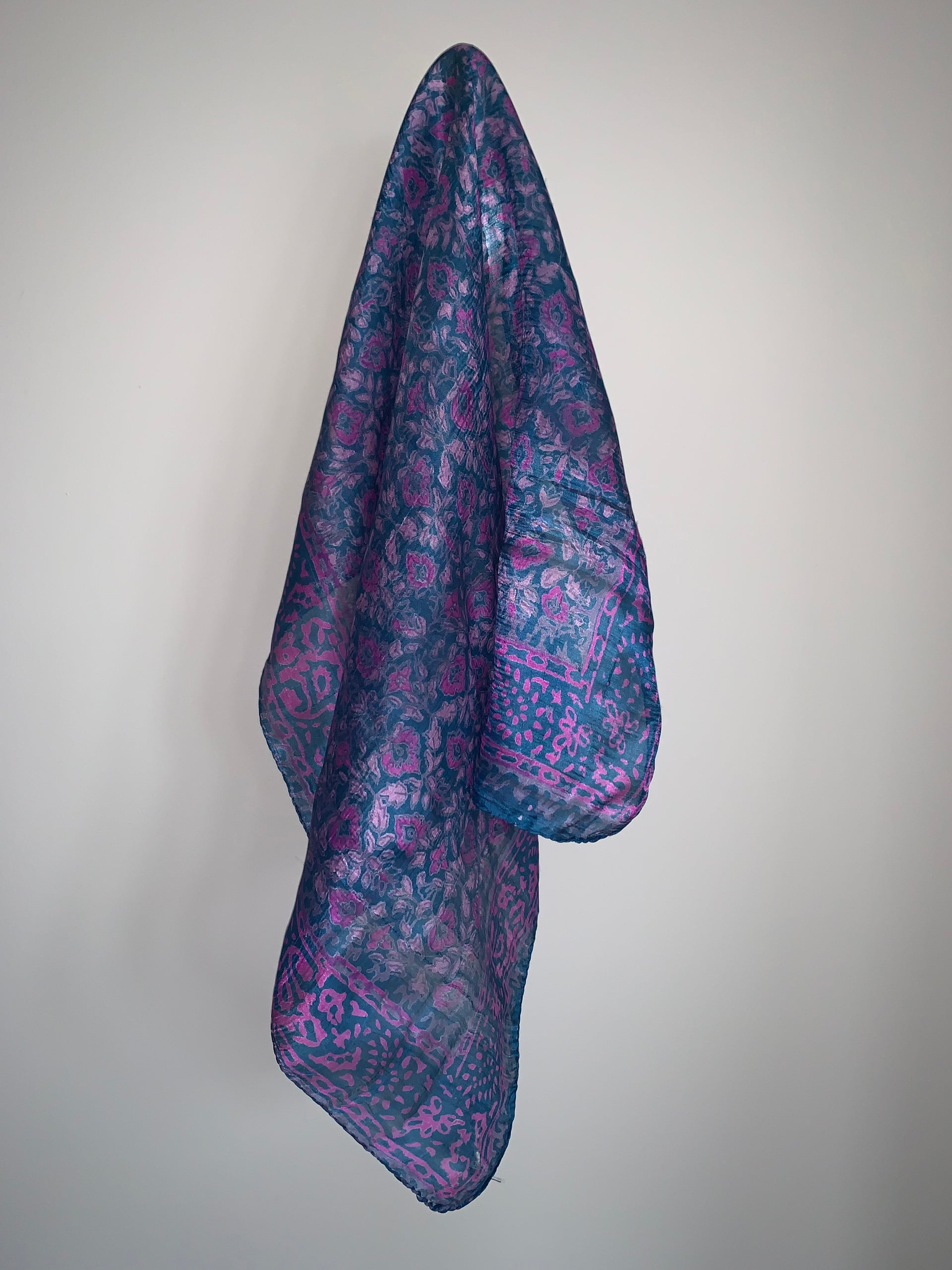 Silk Scarves (Assorted Large Square)